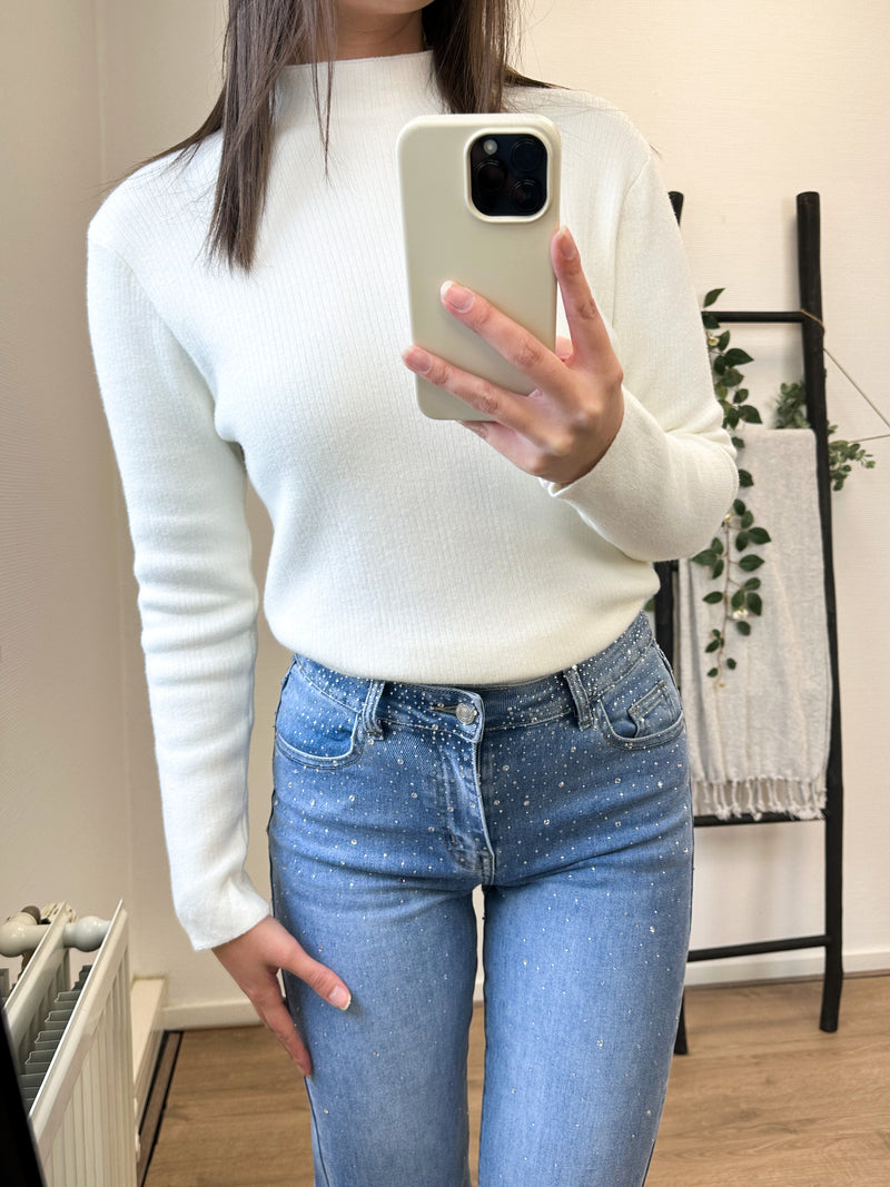 Yasmine Soft Sweater - White